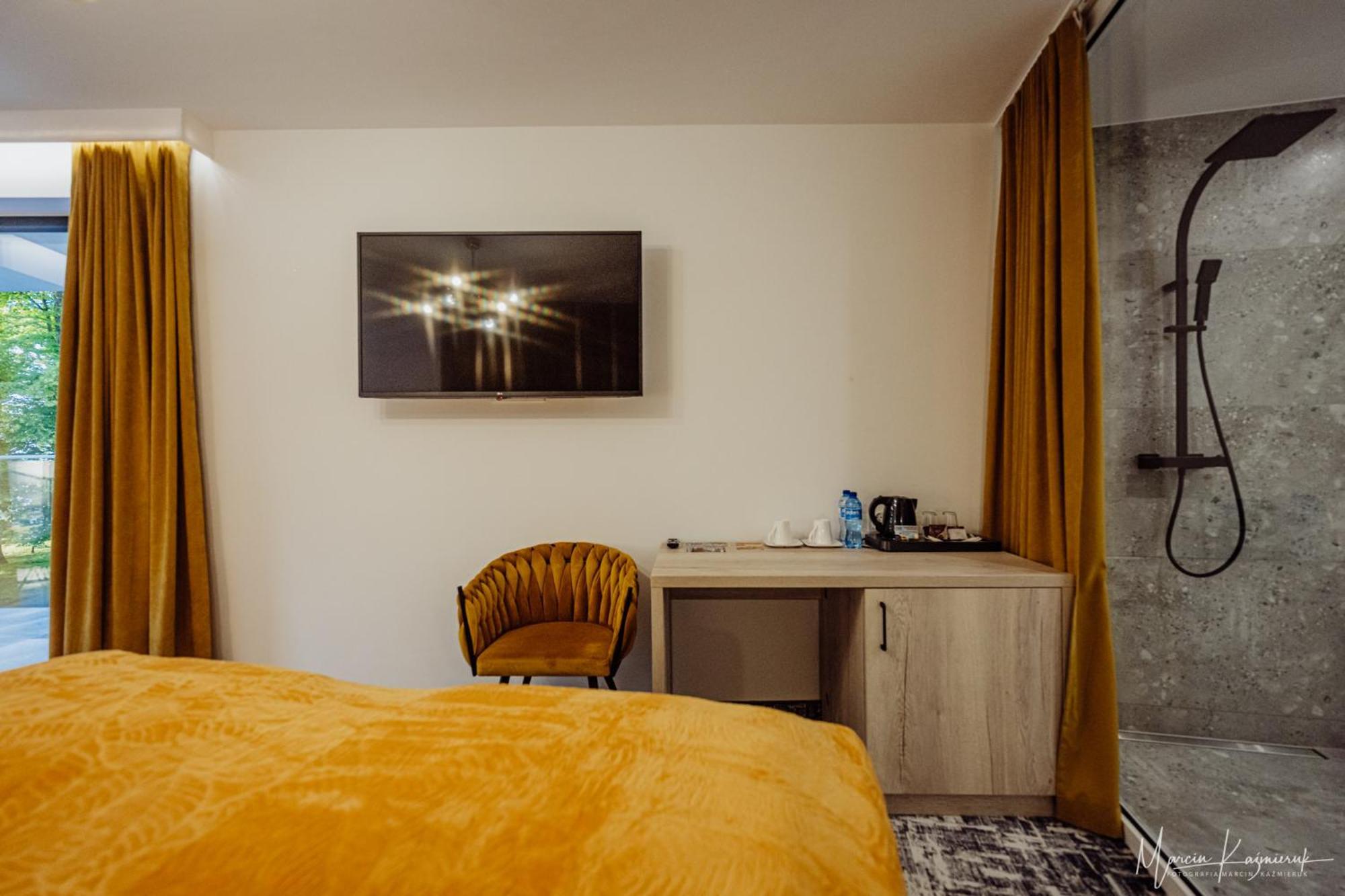 Cristal Bed & Breakfast Ustka Exterior photo