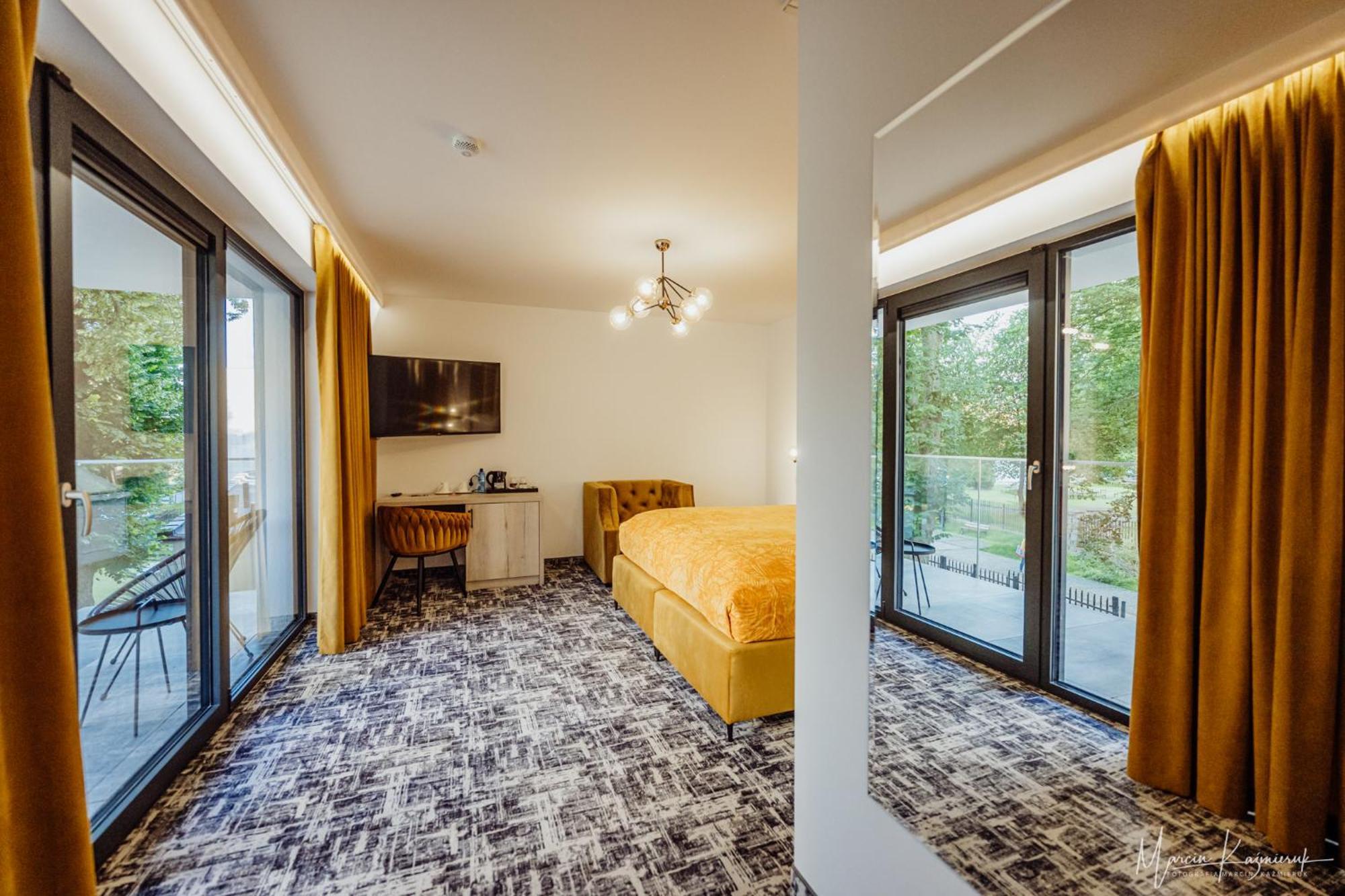 Cristal Bed & Breakfast Ustka Exterior photo